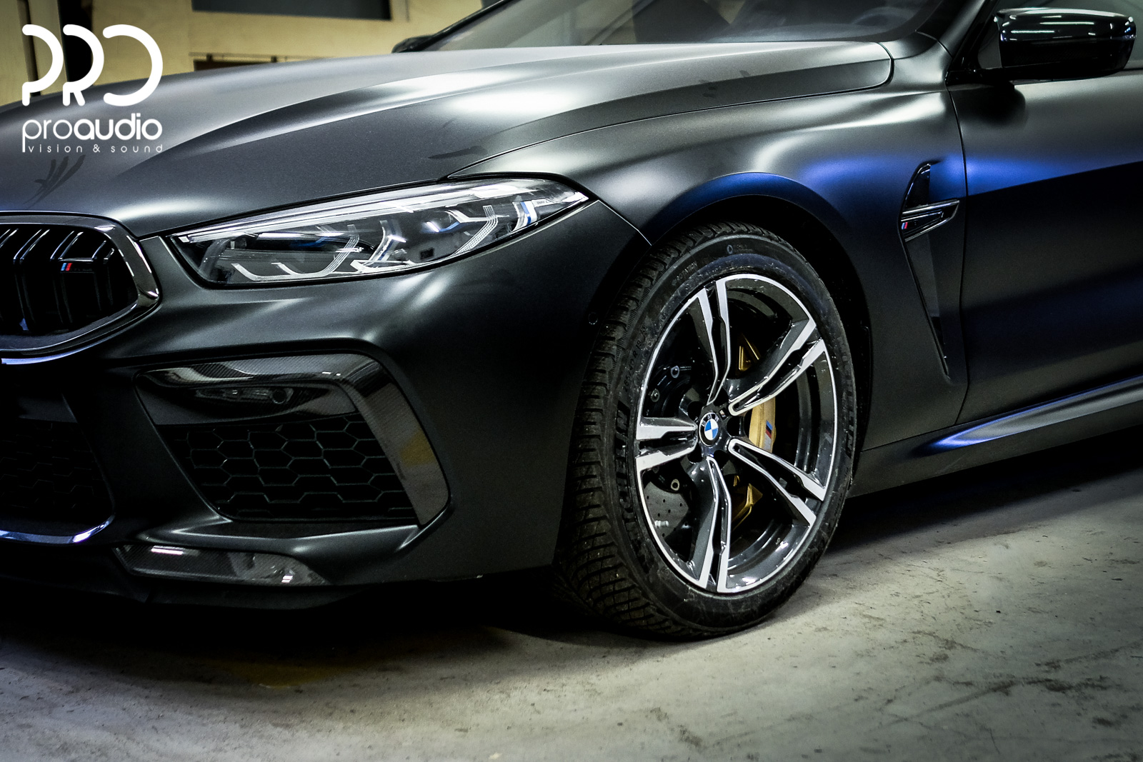 BMW M8